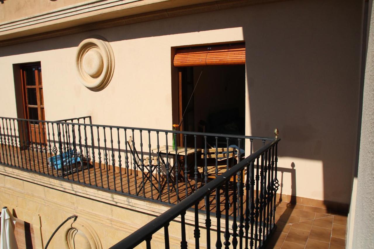 Apartamento Palacio De Las Sevillanas Haro Exteriör bild